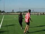 Laatste training S.K.N.W.K. JO10-1 van seizoen 2022-2023 (partijtje tegen de ouders) (109/165)